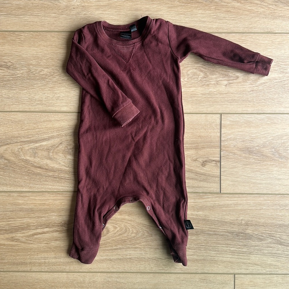Wooly doodle fleece romper maroon with snaps